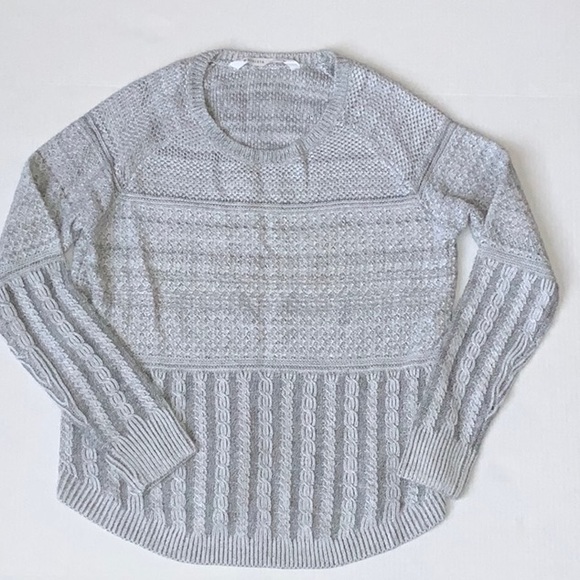 NWOT Athleta Borealis Knit Sweater - Merino Wool Blend - Heather Gray - Size S - Picture 2 of 5